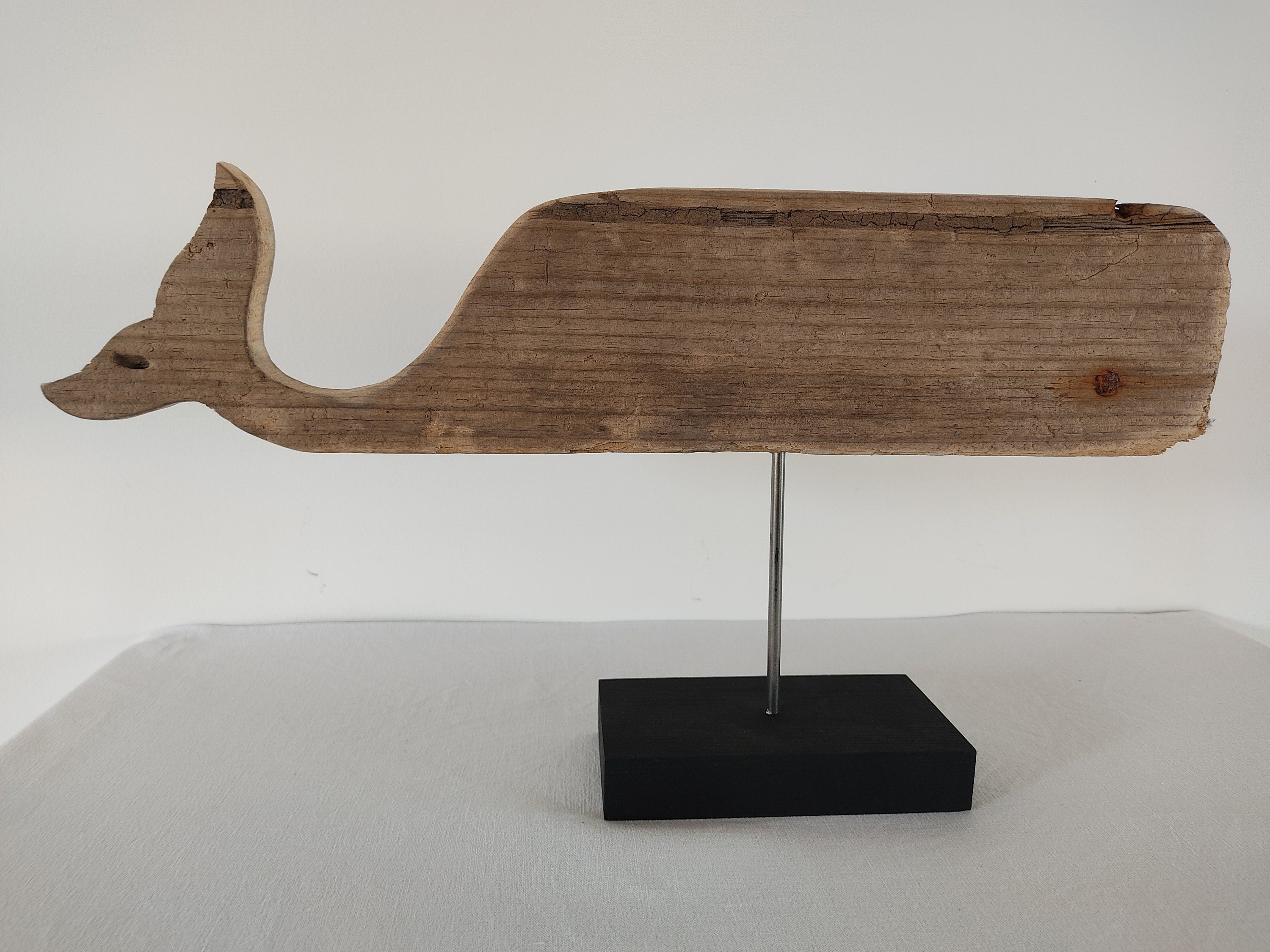 Baleine en bois flotté