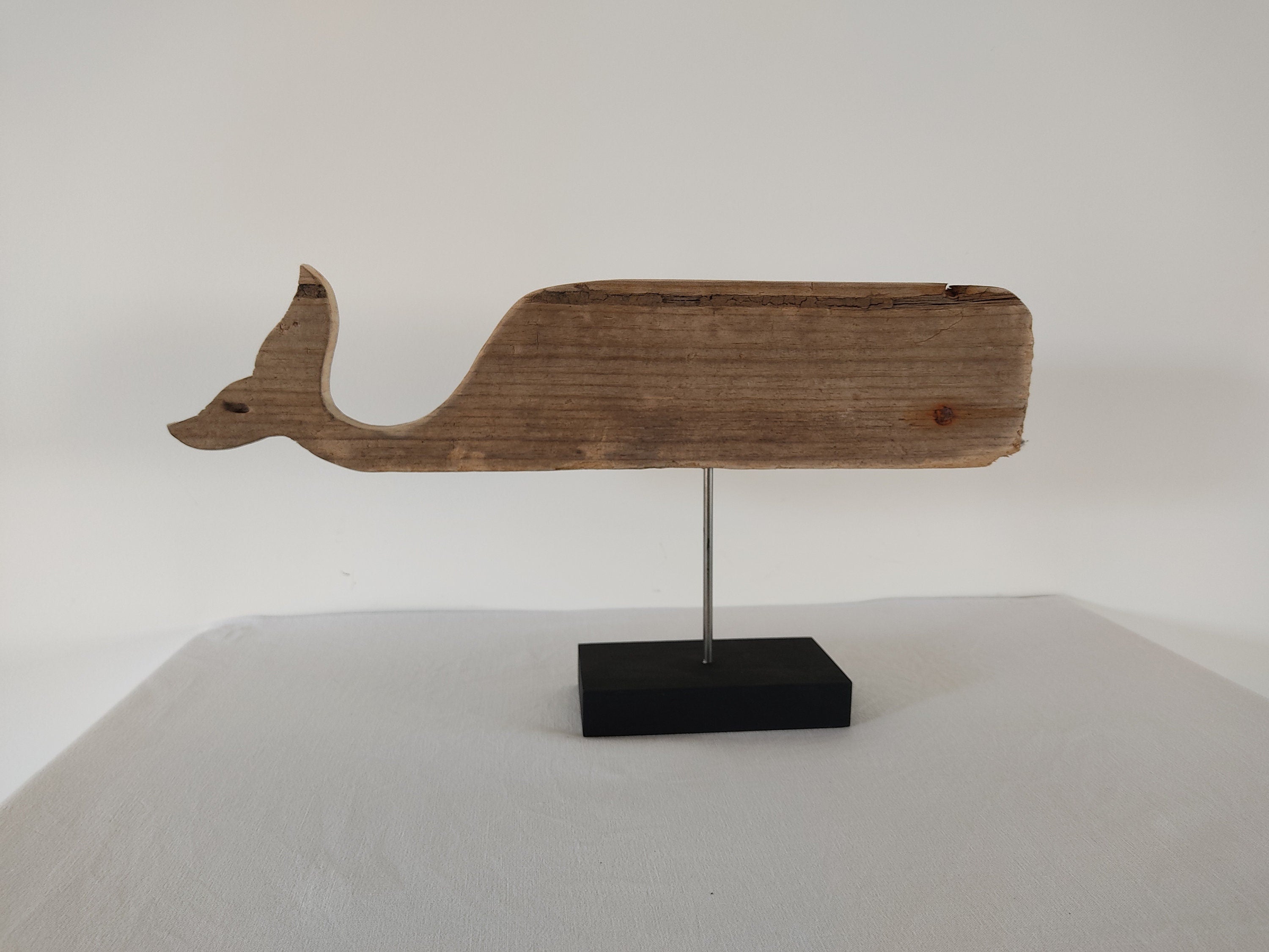 Baleine en bois flotté