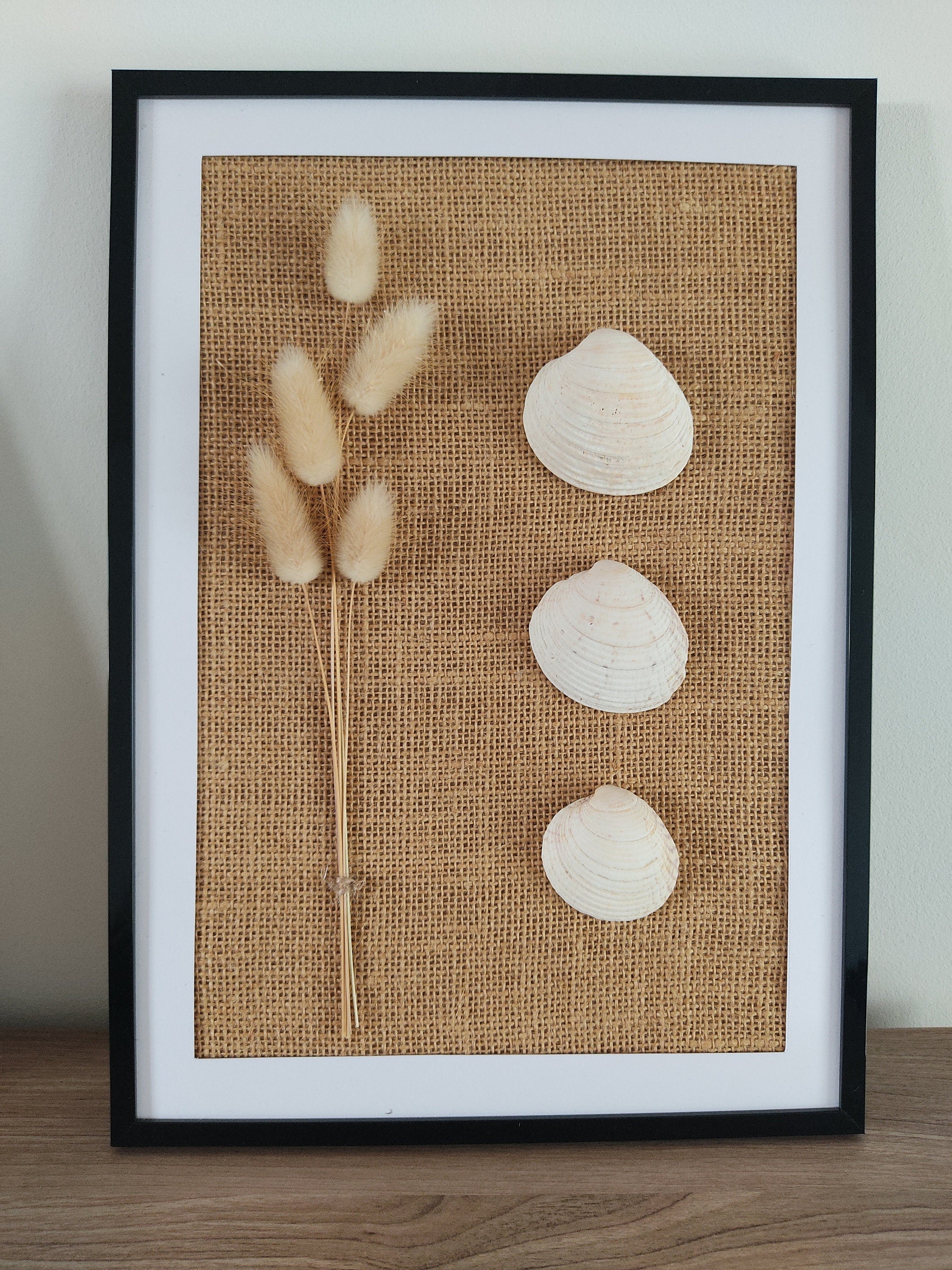 Tableau floral et coquillages