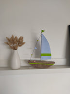 Voilier en bois flotté