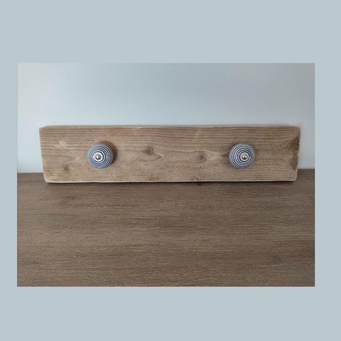 Porte manteaux en bois flotté vintage
