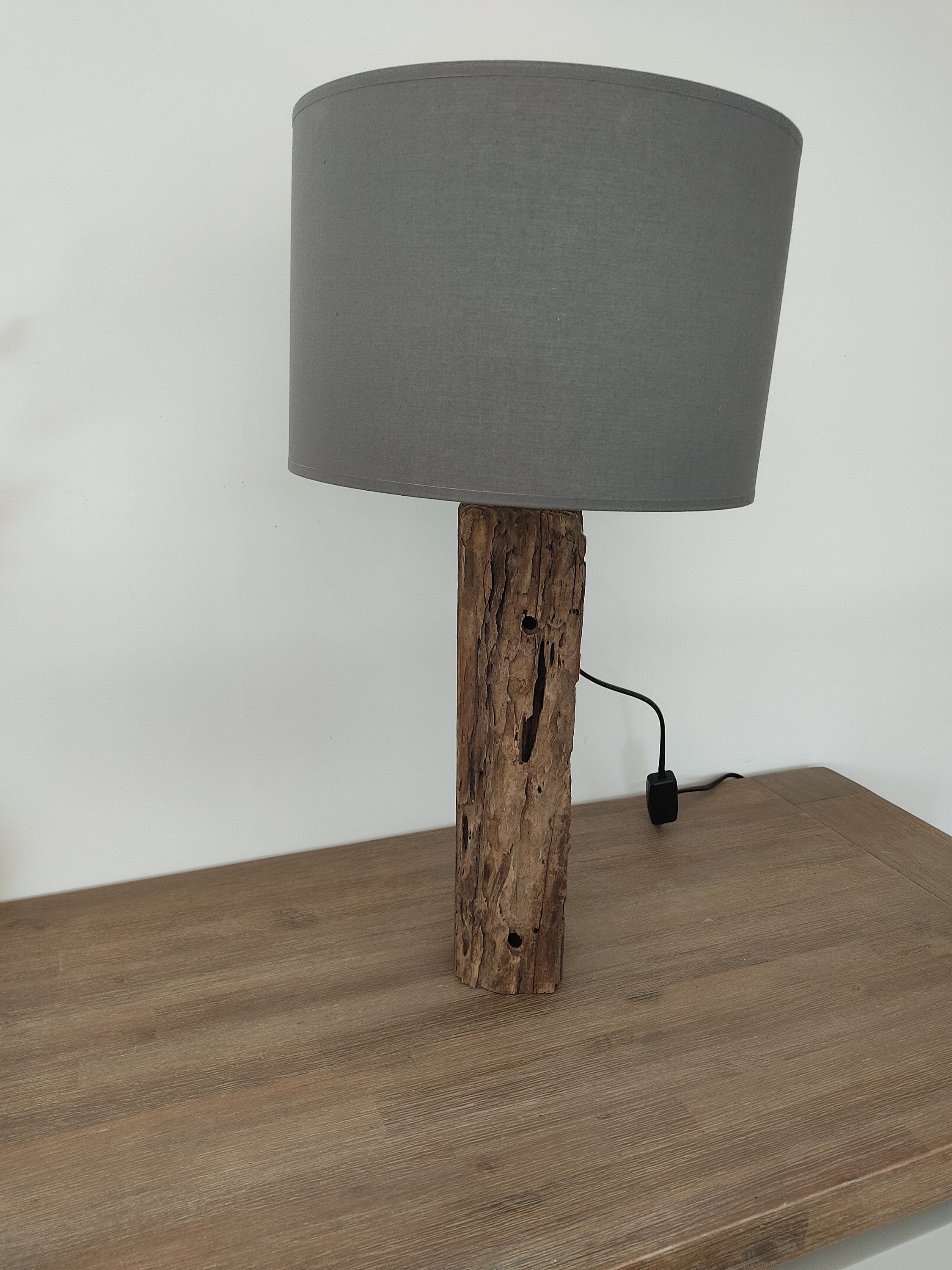 Lampe en bois flotté, déco esprit bord de mer