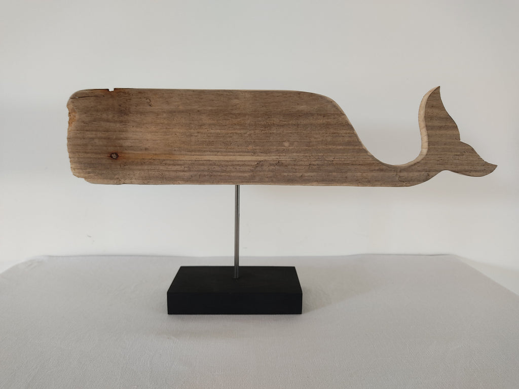 Baleine en bois flotté