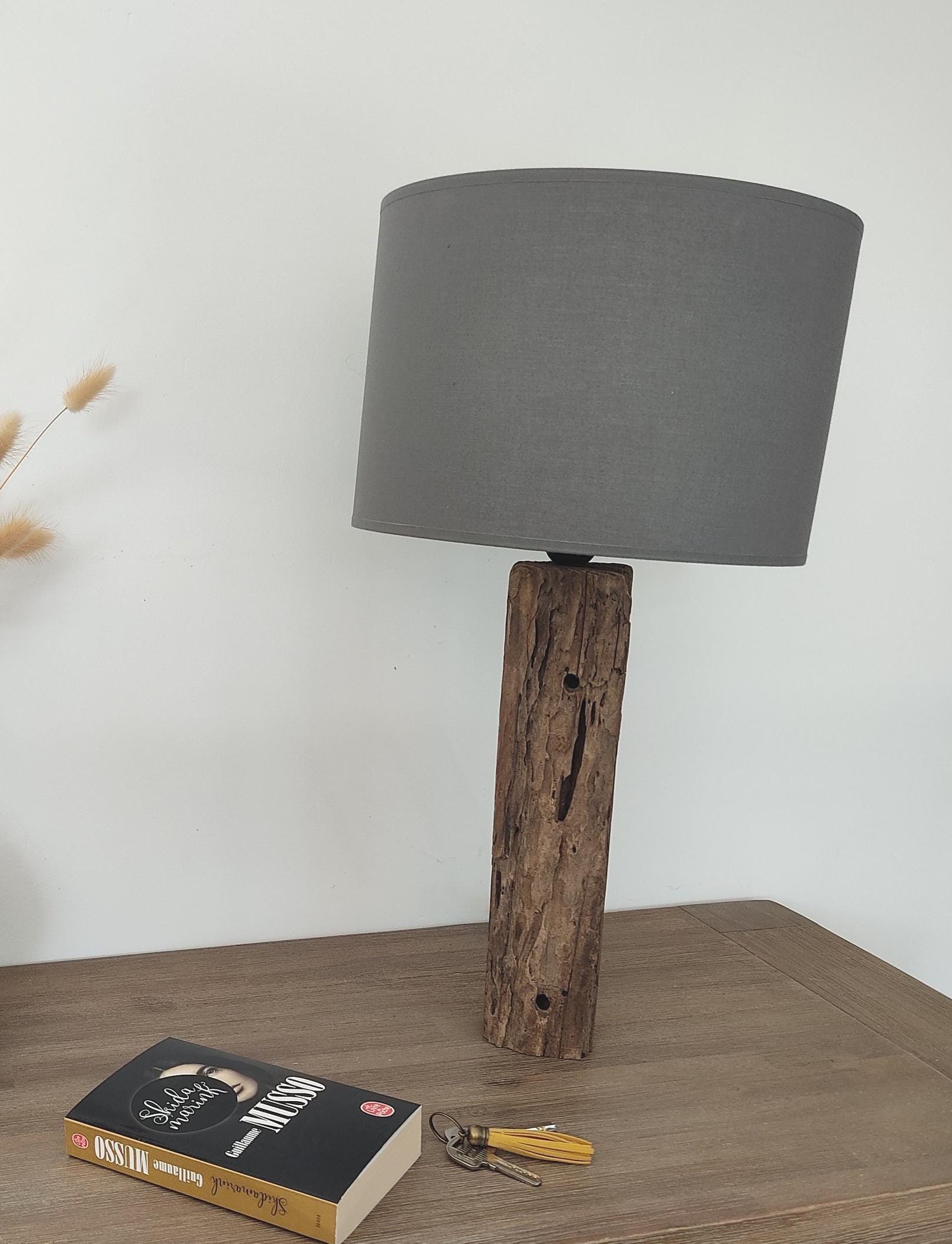 Lampe en bois flotté, déco esprit bord de mer